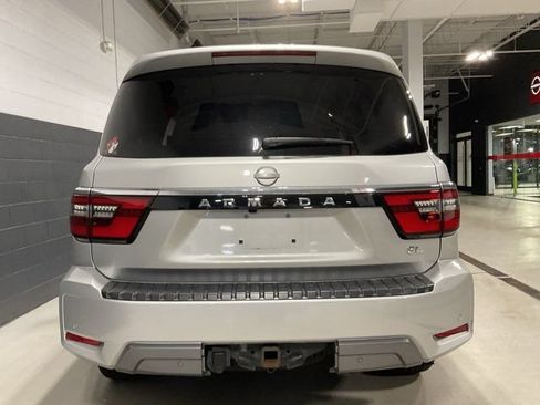 Used 2022 Nissan Armada SL w/ Captain's Chairs Package AWD/4WD image 33