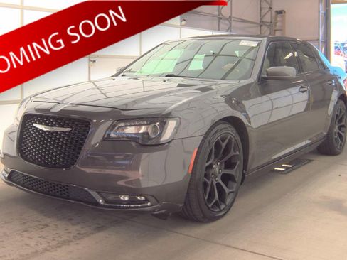 Used 2020 Chrysler 300 S image 1