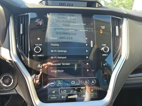 Used 2023 Subaru Outback Limited image 40