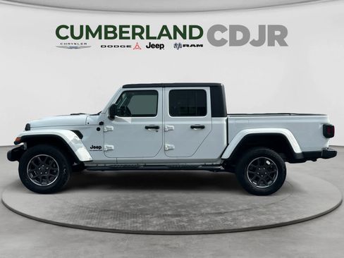 Used 2020 Jeep Gladiator Sport AWD/4WD image 3