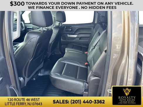 Used 2015 Chevrolet Silverado 2500 LTZ w/ LTZ Plus Package image 10