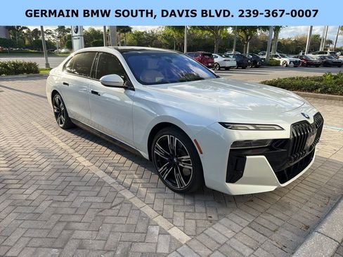 Certified 2023 BMW i7 xDrive60 image 14