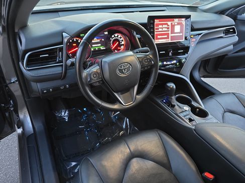 Used 2024 Toyota Camry XSE image 16