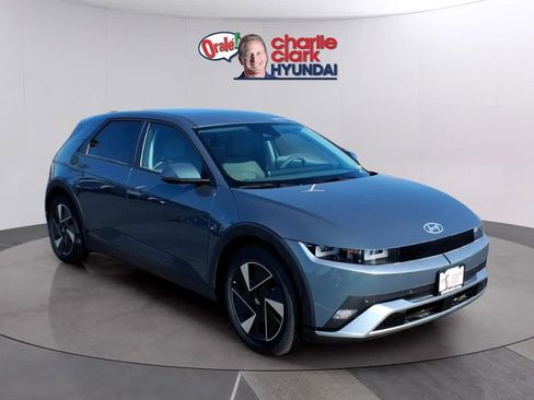 New 2026 Hyundai Ioniq 5 SEL RWD image 7