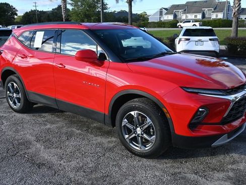 Used 2023 Chevrolet Blazer LT w/ Convenience Package image 7