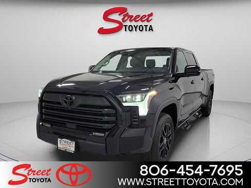 Used 2024 Toyota Tundra Limited AWD/4WD image 1