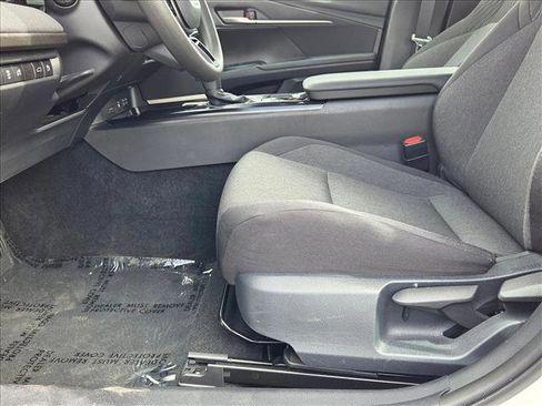 Used 2025 Toyota Camry LE image 15