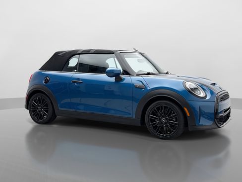 Used 2023 MINI Cooper S FWD image 7