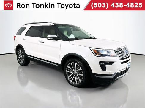 Used 2019 Ford Explorer Platinum image 1