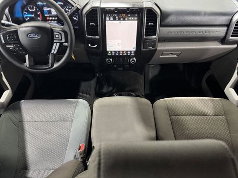 Used 2017 Ford F250 XLT AWD/4WD image 30