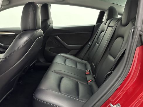 Used 2021 Tesla Model 3 Standard Range Plus image 28