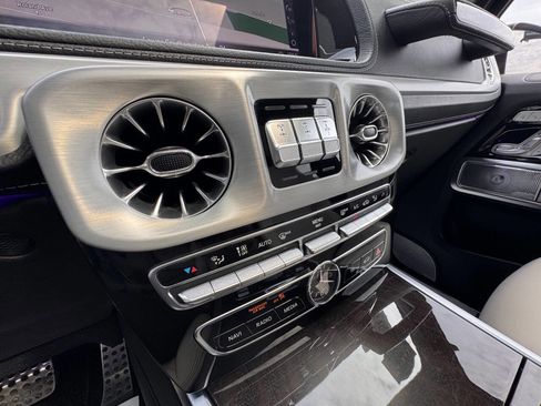 Used 2019 Mercedes-Benz G 550 G 550 AWD 4MATIC 4dr SUV image 25