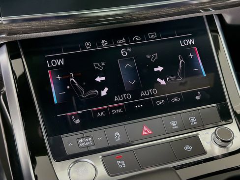 Used 2019 Audi Q8 Premium w/ Convenience Package AWD/4WD image 16