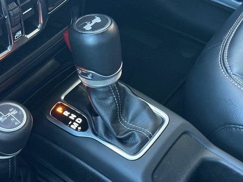 Used 2024 Jeep Wrangler Sahara image 23