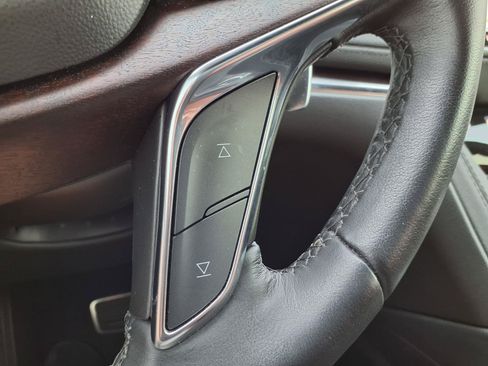Used 2024 Cadillac XT5 Sportv w/ Technology Package AWD/4WD image 16