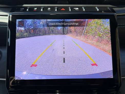 New 2025 Jeep Grand Cherokee L Limited w/ Trailer Tow Package image 31