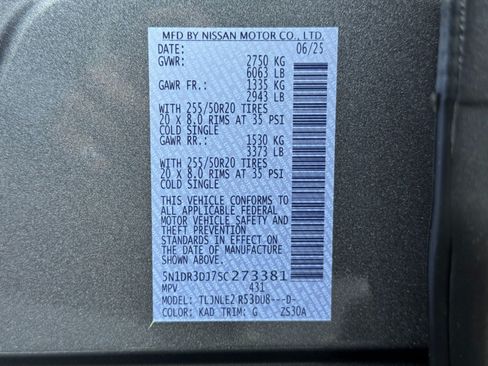 Used 2025 Nissan Pathfinder Platinum w/ Cargo Package AWD/4WD image 44