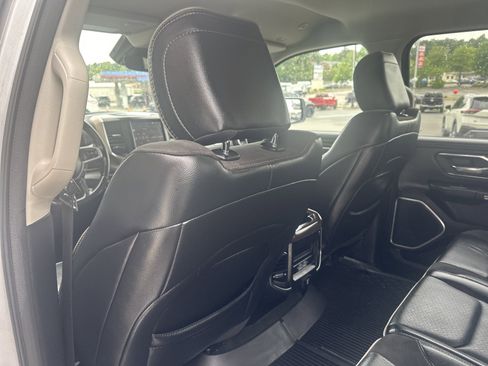 Used 2022 RAM 1500 Laramie AWD/4WD image 23