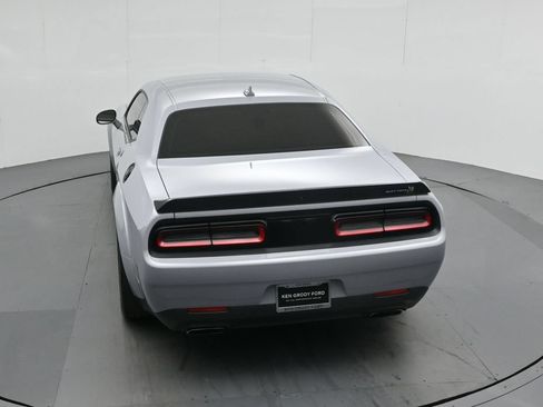 Used 2021 Dodge Challenger R/T Scat Pack RWD image 39