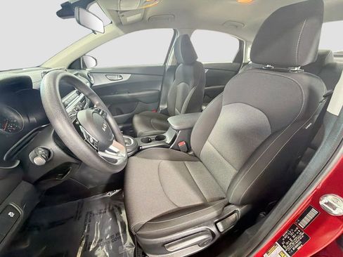 Used 2022 Kia Forte LXS FWD image 21