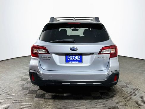 Used 2018 Subaru Outback 2.5i Premium AWD/4WD image 6