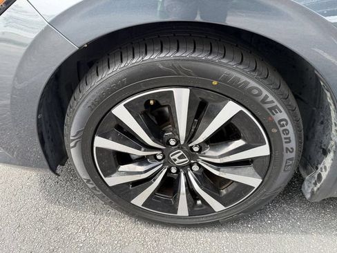Used 2024 Honda Civic EX-L image 48