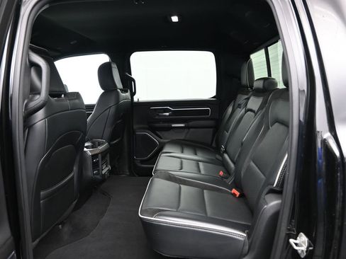 Used 2025 RAM 1500 Laramie AWD/4WD image 28