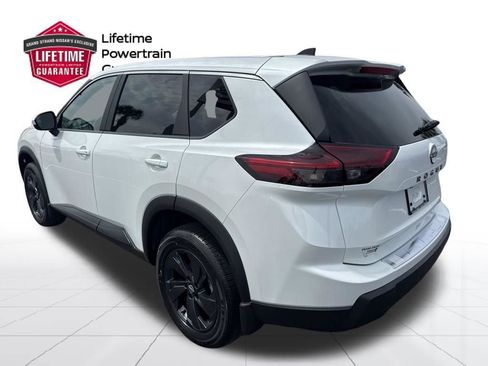New 2026 Nissan Rogue SV FWD image 7