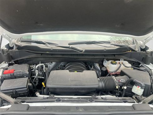 Used 2024 Chevrolet Silverado 1500 LT Trail Boss w/ Convenience Package II image 32