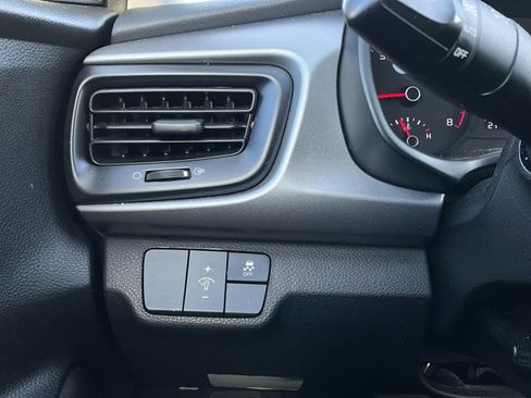 Used 2023 Kia Rio S image 22