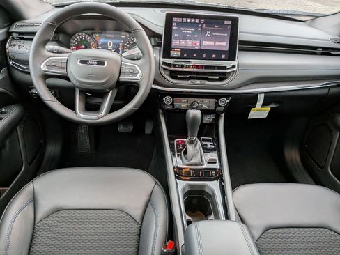 New 2026 Jeep Compass Latitude AWD/4WD image 29