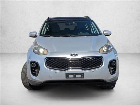 Used 2018 Kia Sportage EX w/ EX Technology Package image 2