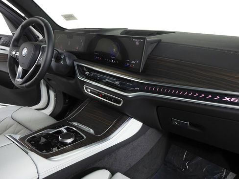 Used 2026 BMW X5 sDrive40i RWD image 13