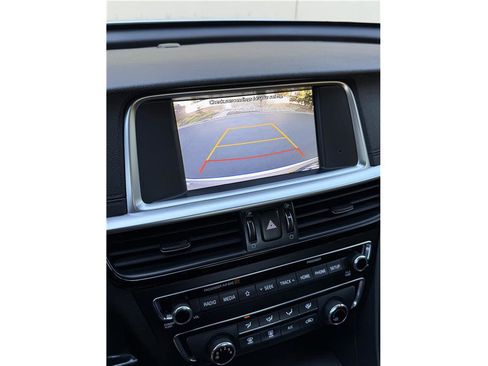 Used 2020 Kia Optima LX image 15