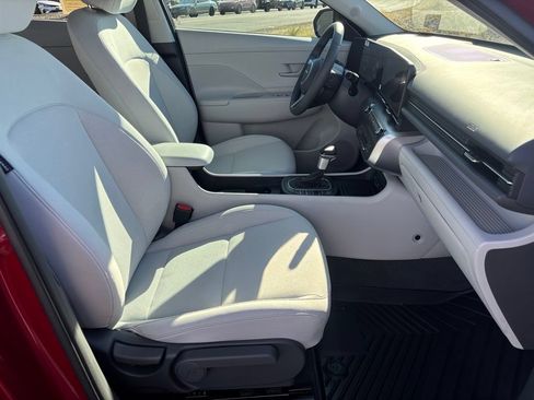 Used 2026 Hyundai Kona SEL Sport FWD image 19
