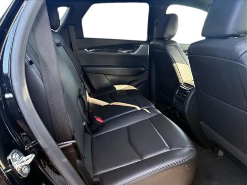 Used 2023 Cadillac XT5 Premium Luxury AWD/4WD image 17
