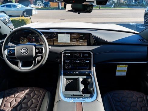 New 2026 Nissan Armada Platinum image 10