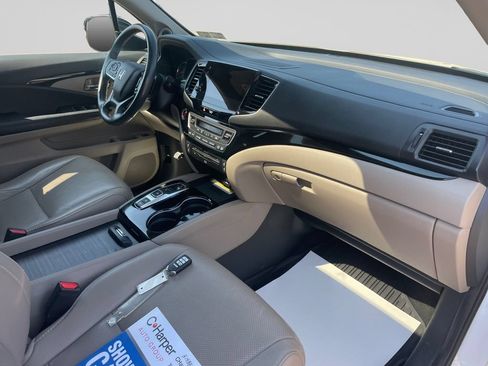 Used 2022 Honda Pilot Elite image 10