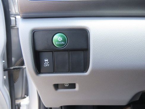 Used 2013 Honda Accord LX image 23