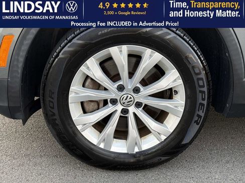 Used 2018 Volkswagen Tiguan S image 8