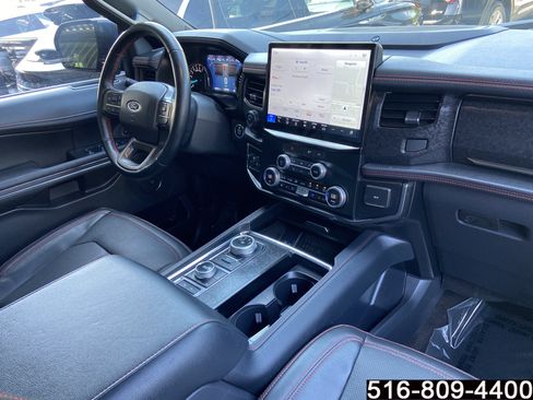 Used 2023 Ford Expedition Limited AWD/4WD image 23