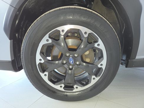 Used 2022 Subaru Crosstrek 2.0i Premium AWD/4WD image 12