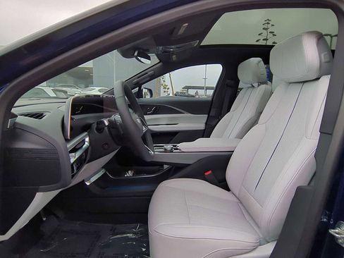 New 2025 Cadillac Lyriq Sport image 23