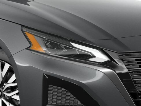 New 2026 Nissan Altima 2.5 SV FWD image 11