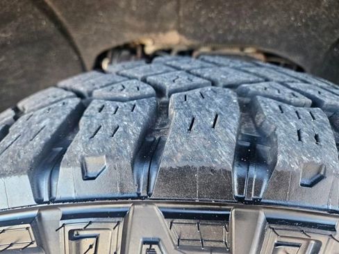 Used 2021 Chevrolet Silverado 2500 LT w/ Fleet Comfort Package image 28