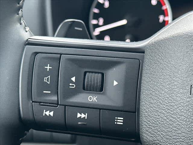 Used 2026 Nissan Rogue SV FWD image 19