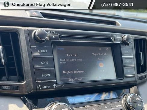 Used 2014 Toyota RAV4 XLE FWD image 39