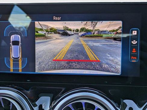 New 2025 Mercedes-Benz GLA 35 AMG AMG GLA 35 image 13