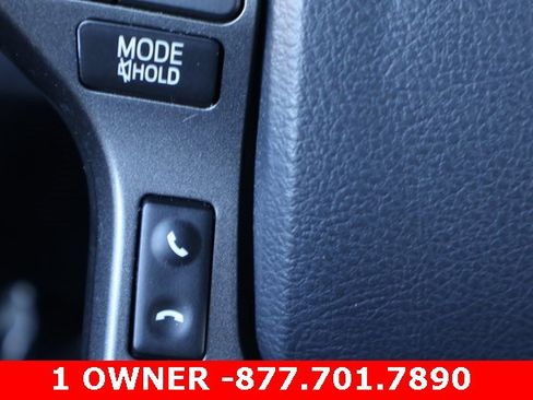 Used 2016 Toyota Tacoma TRD Sport image 21