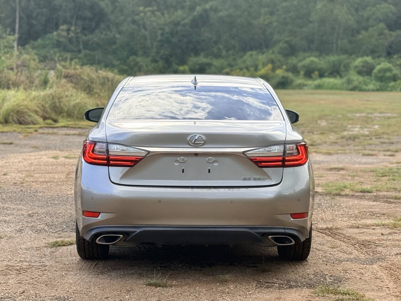 Used 2017 Lexus ES 350 FWD image 4